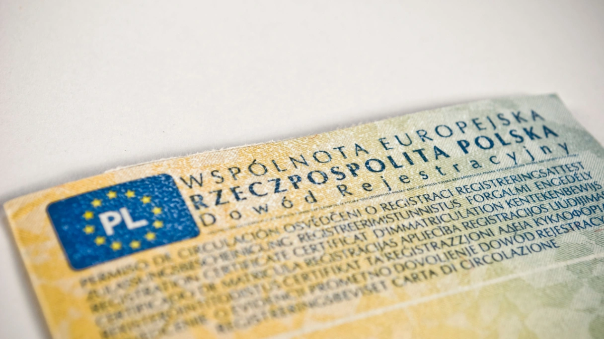 Rejestracja samochodu – jak załatwić formalności krok po kroku